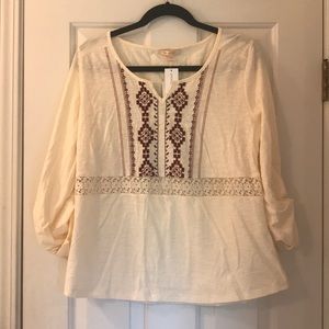 Skies are Blue Tab Sleeve Top